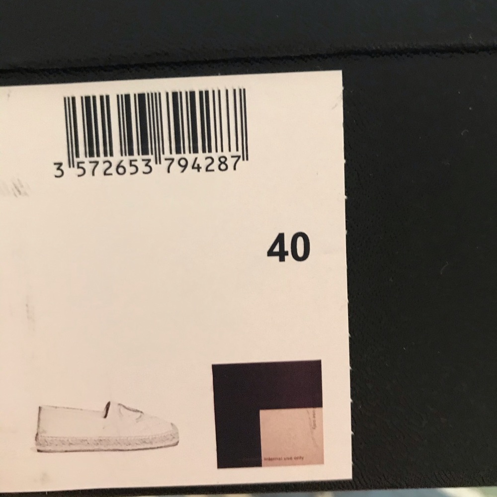 NIB CHANEL Espadrilles - Picture 5 of 6